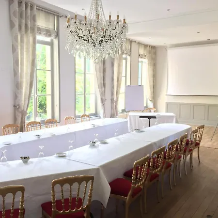 Chateau D'aubry 3* オブリー