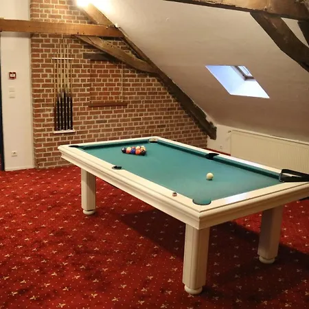 奥布里城堡酒店 酒店 3*