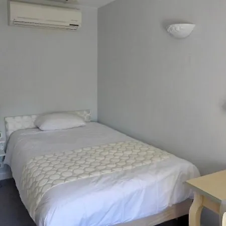 奥布里城堡酒店 酒店