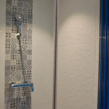 奥布里城堡酒店