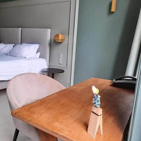 Hotel Chateau D'aubry