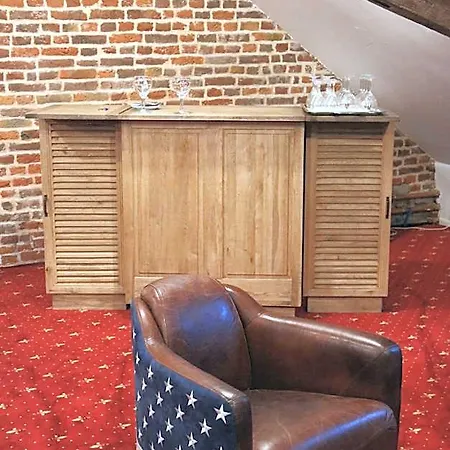 Hotel Chateau D'aubry 3*