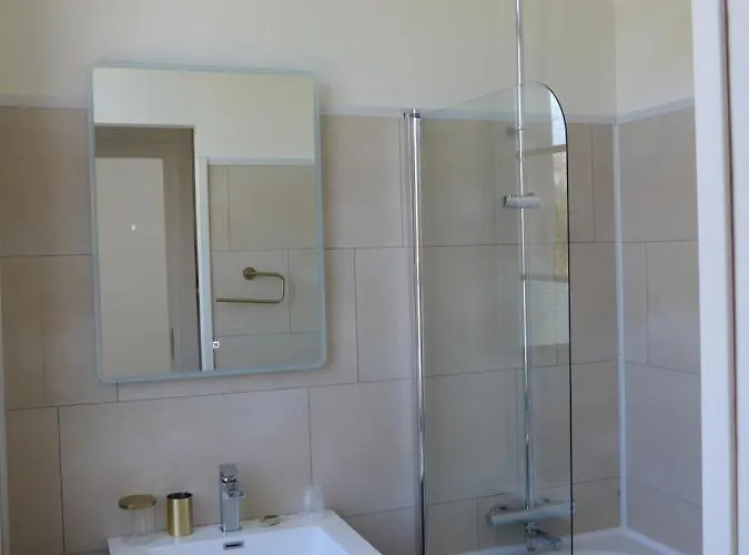 Hotel Chateau D'aubry 3*