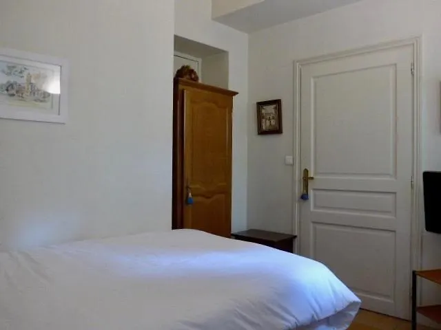 Chateau D'aubry Hotel 3*